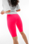 Женский костюм с белой футболкой и розовыми велосипедками — фото 3 Женский костюм с белой футболкой и розовыми велосипедками — фото 3